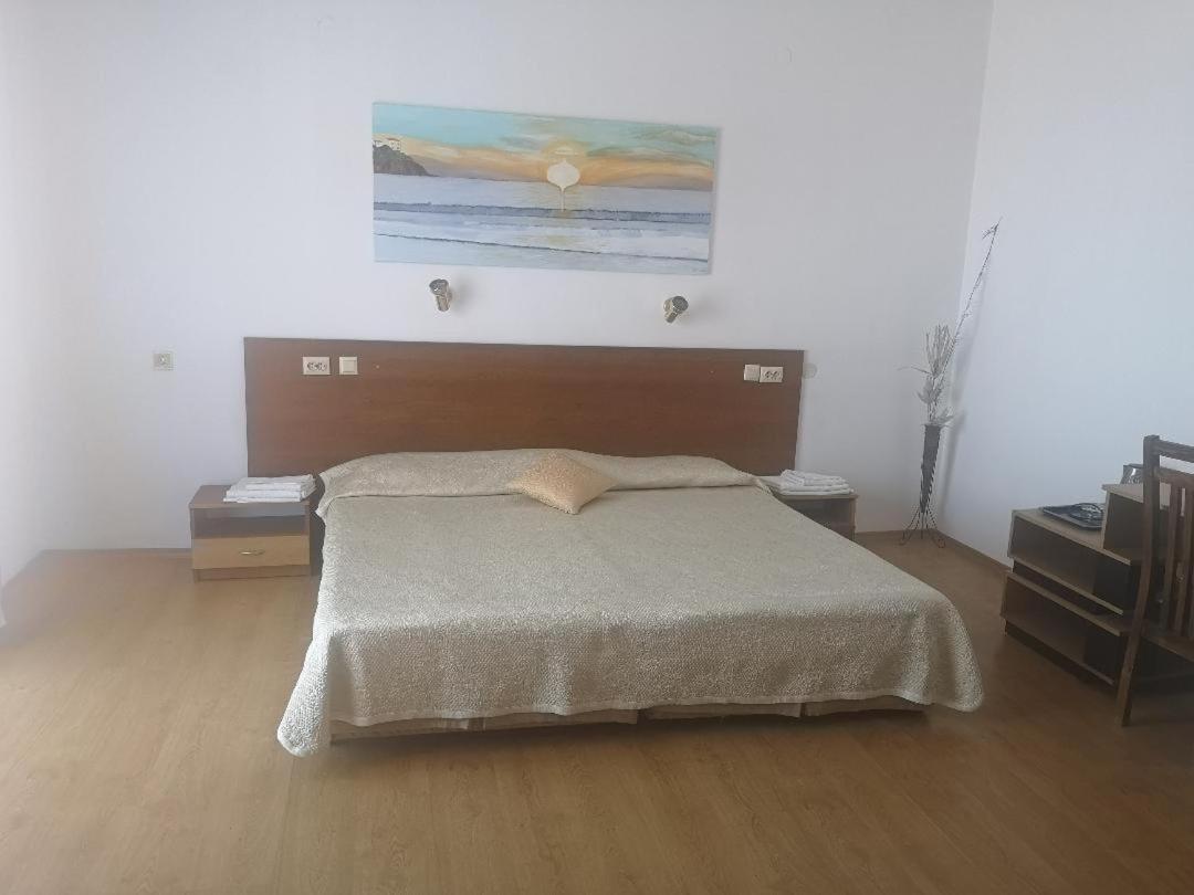 Family Hotel Verona Sozopol Exterior foto